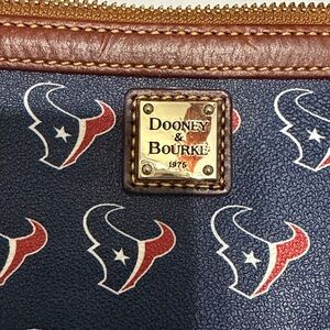 Dooney & Bourke Blue and Red Wristlet